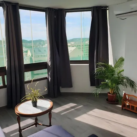 Apartament Palmeras Apartment *