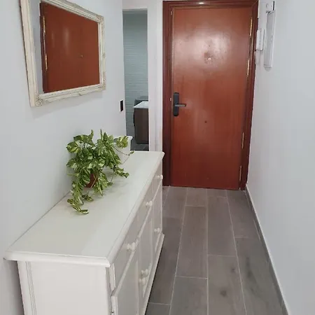Apartament Palmeras Apartment *